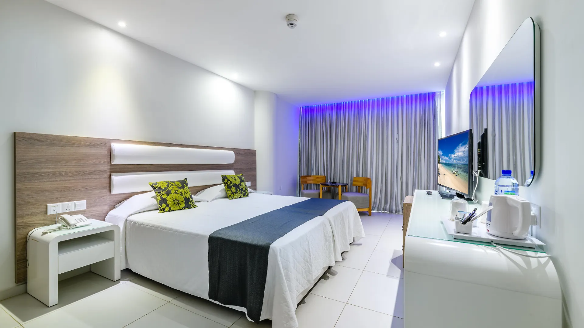 Tasia Maris Beach Hotel - Adults Only Ayia Napa