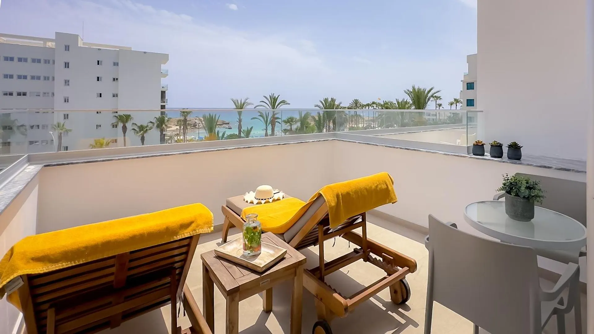 Tasia Maris Beach Hotel - Adults Only Aya Napa Kıbrıs