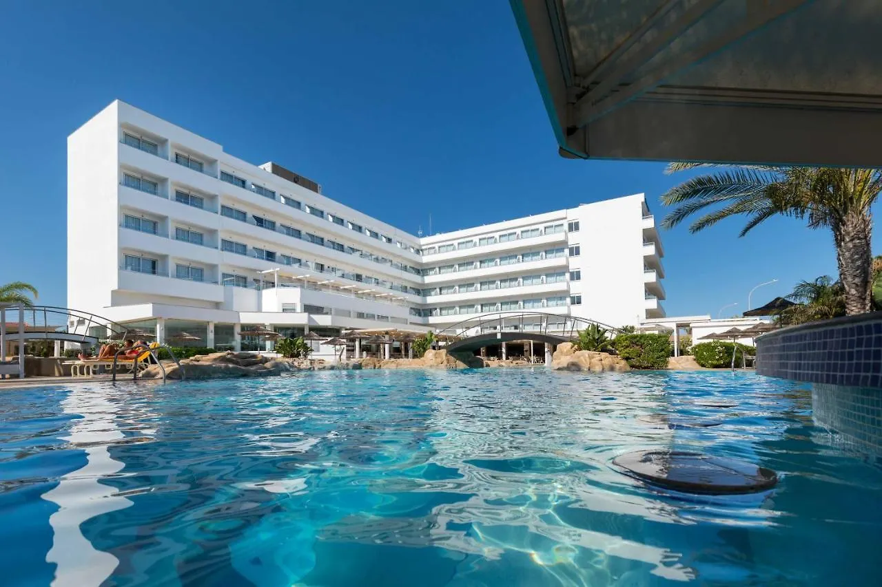 Tasia Maris Beach Hotel - Adults Only أيا نابا قبرص